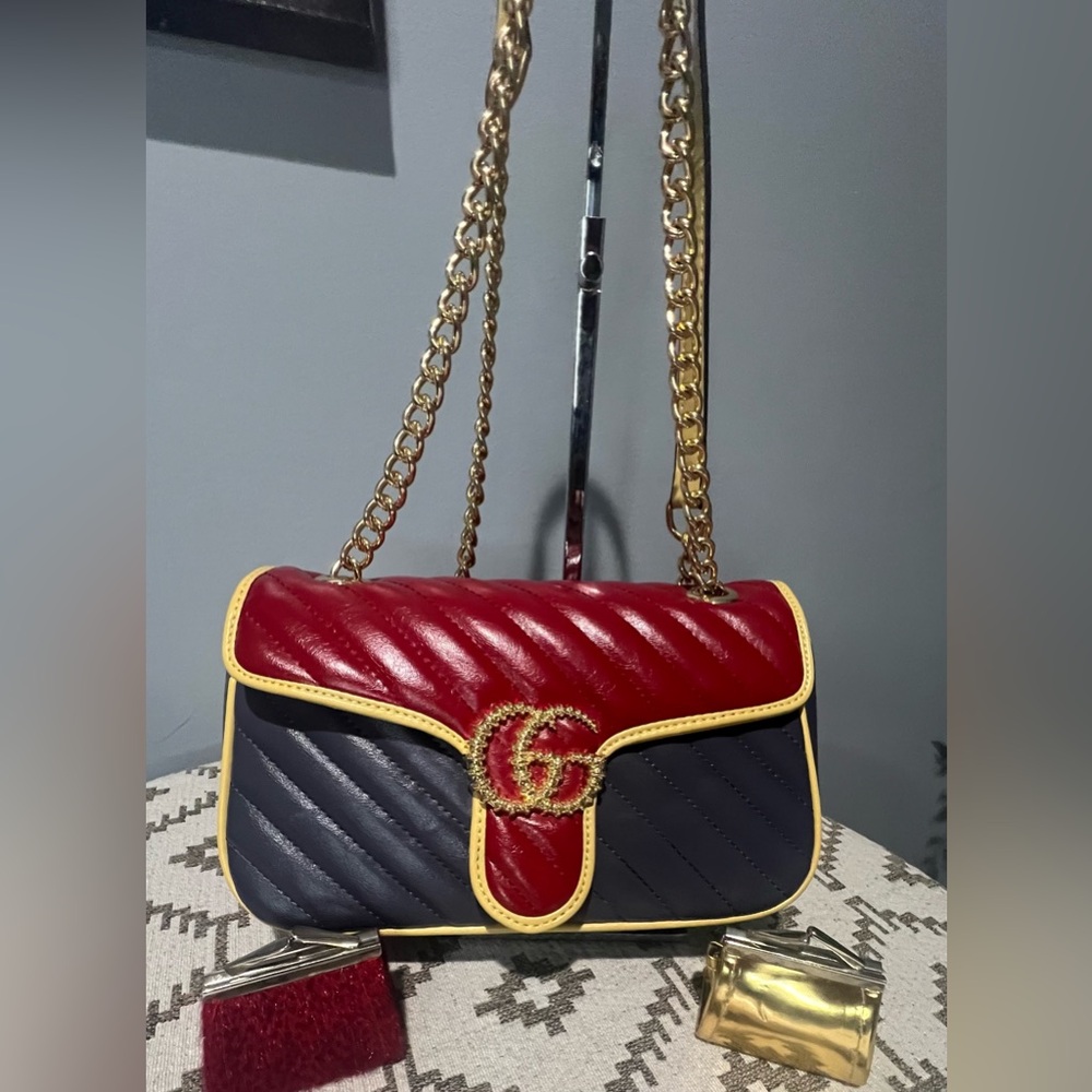 Super Cute Gucci Purse
